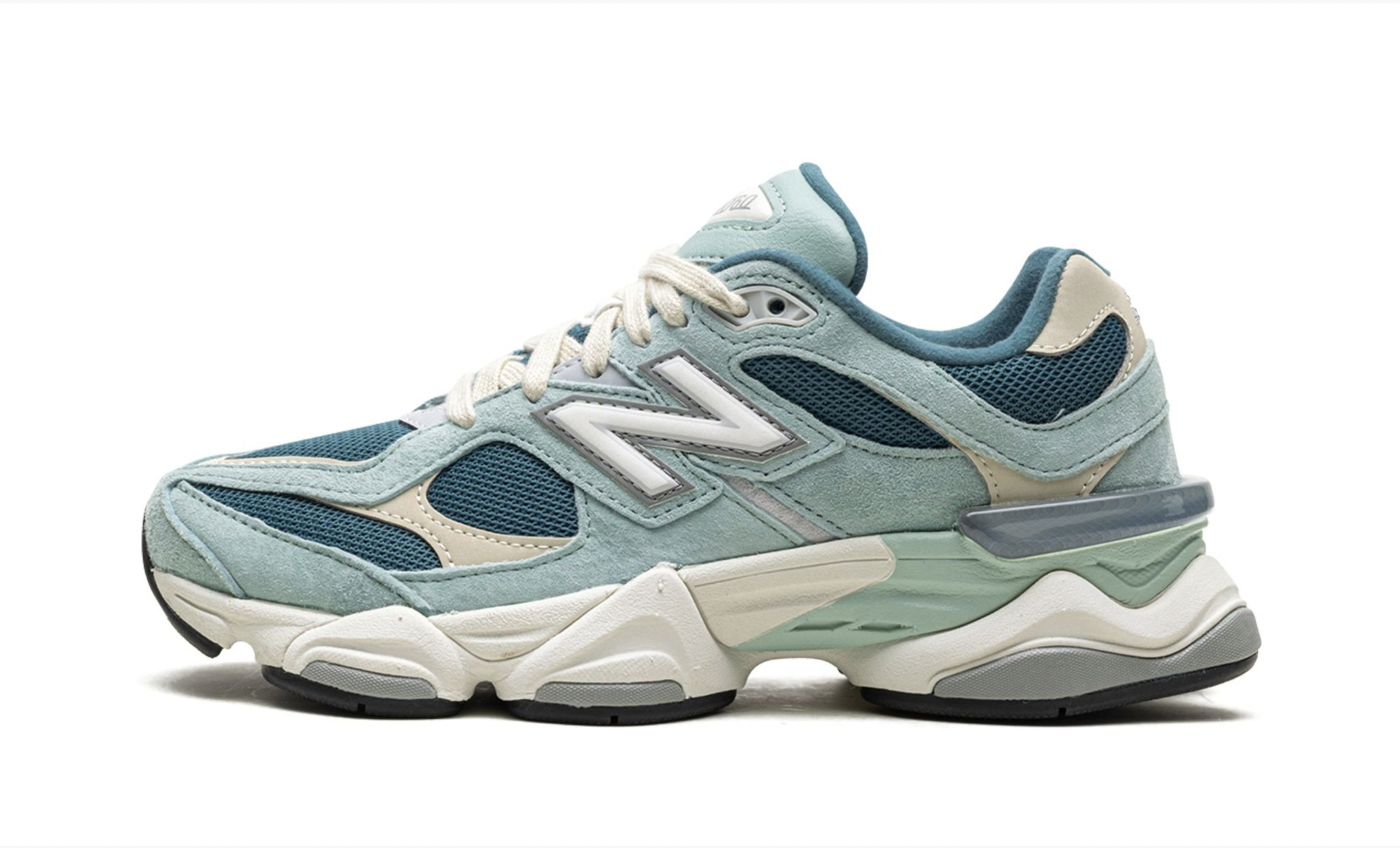 New Balance 9060 New Spruce Salt Marsh — Sneaker Sapphire